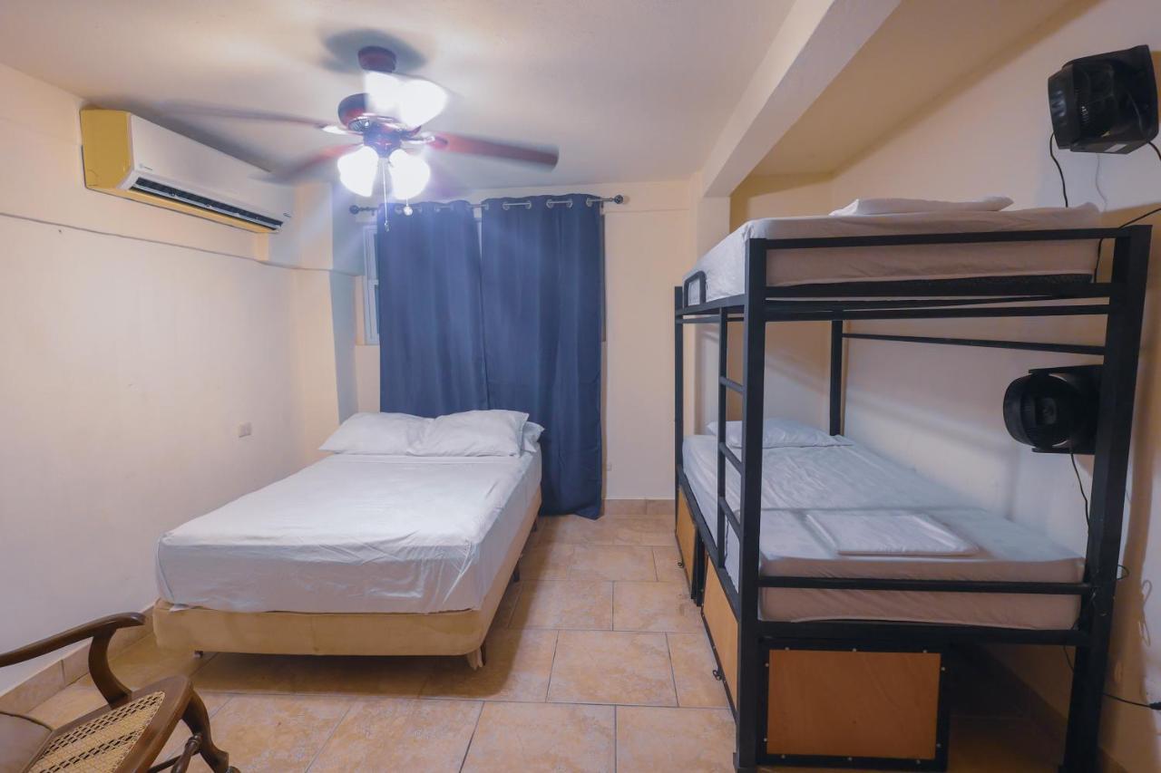 Sohla Rooftop Hostel サン・フアン・デル・スル エクステリア 写真